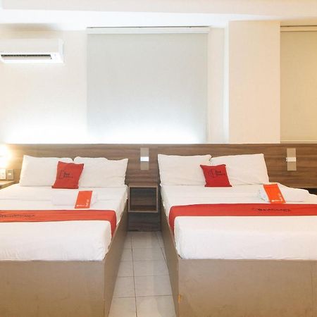 Reddoorz At V Plaza Hotel Manila Exterior photo