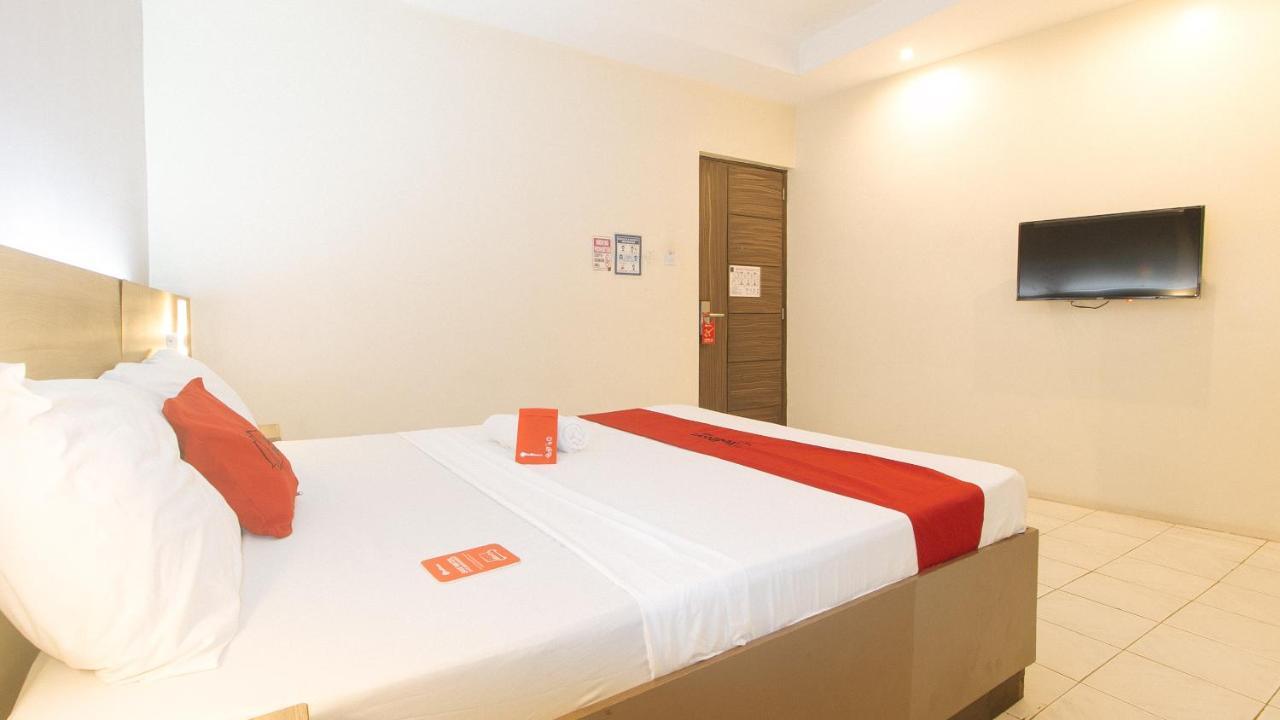 Reddoorz At V Plaza Hotel Manila Exterior photo